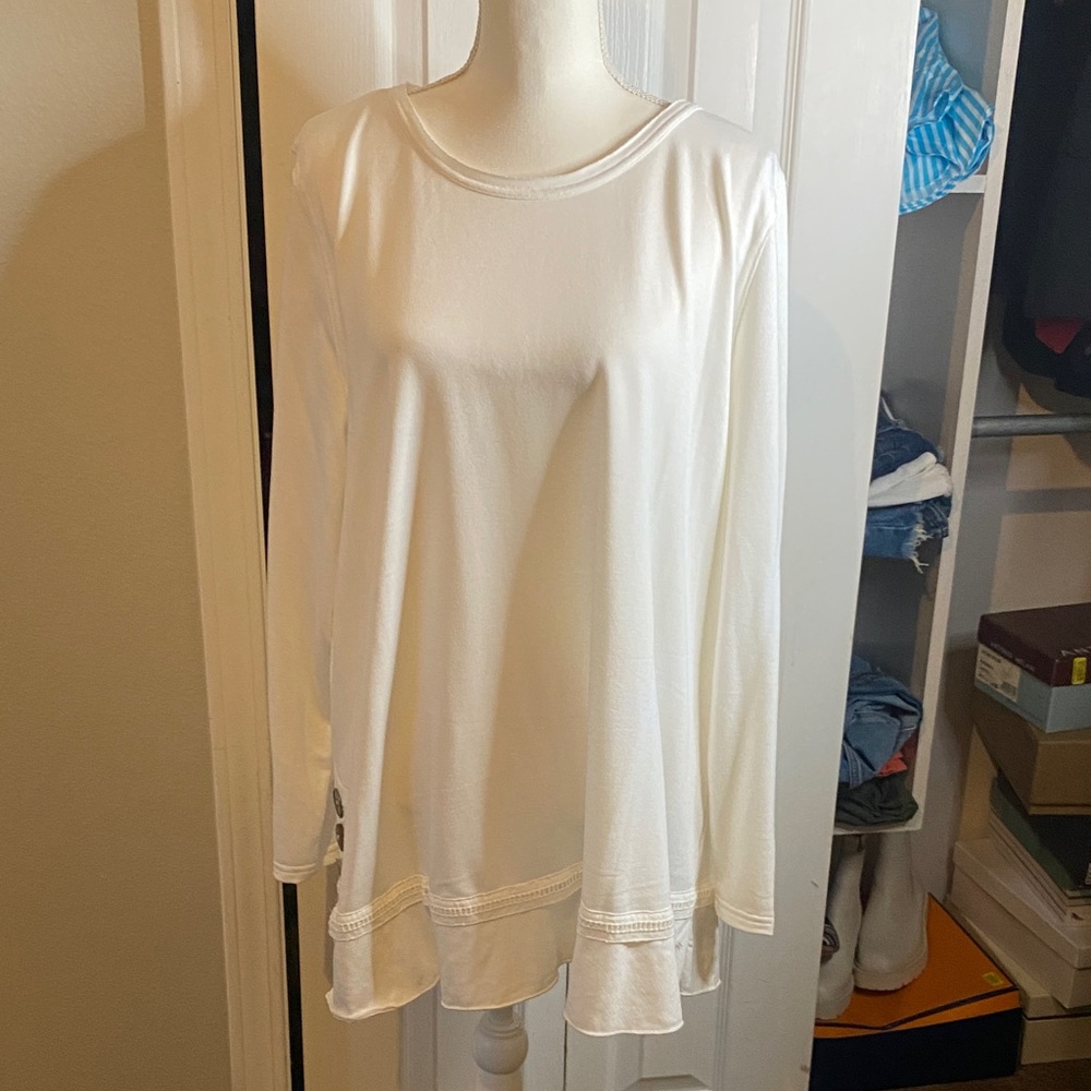 🍁New Soft Surroundings Top🍁
